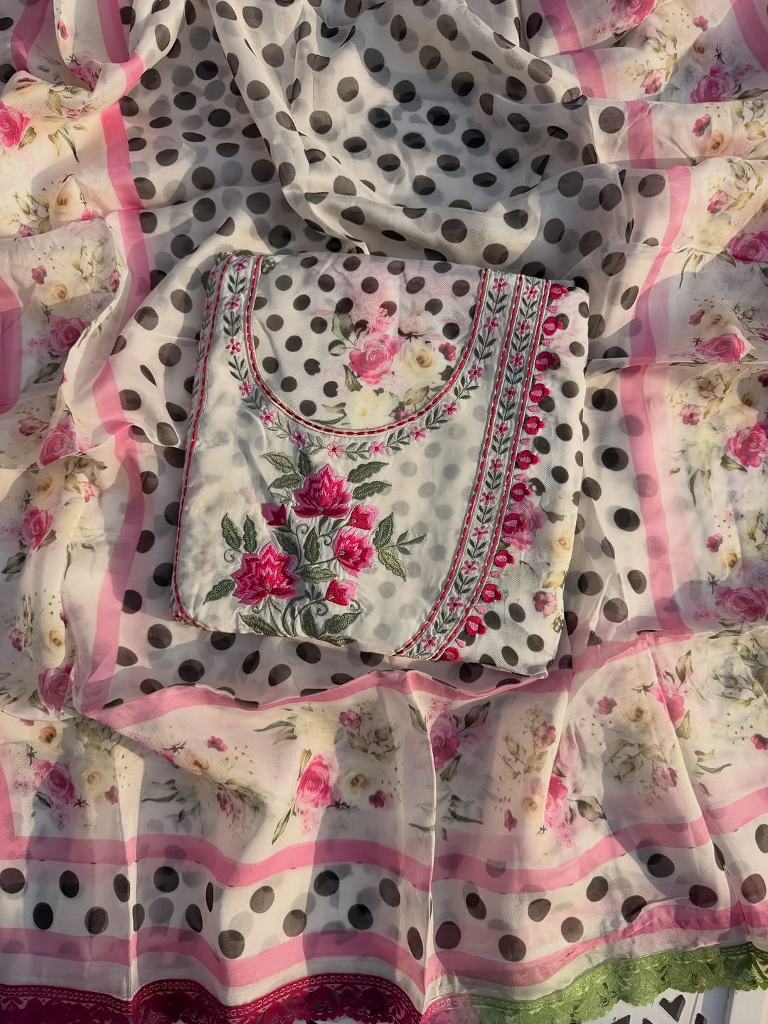 Premium Twill organza~polka dots