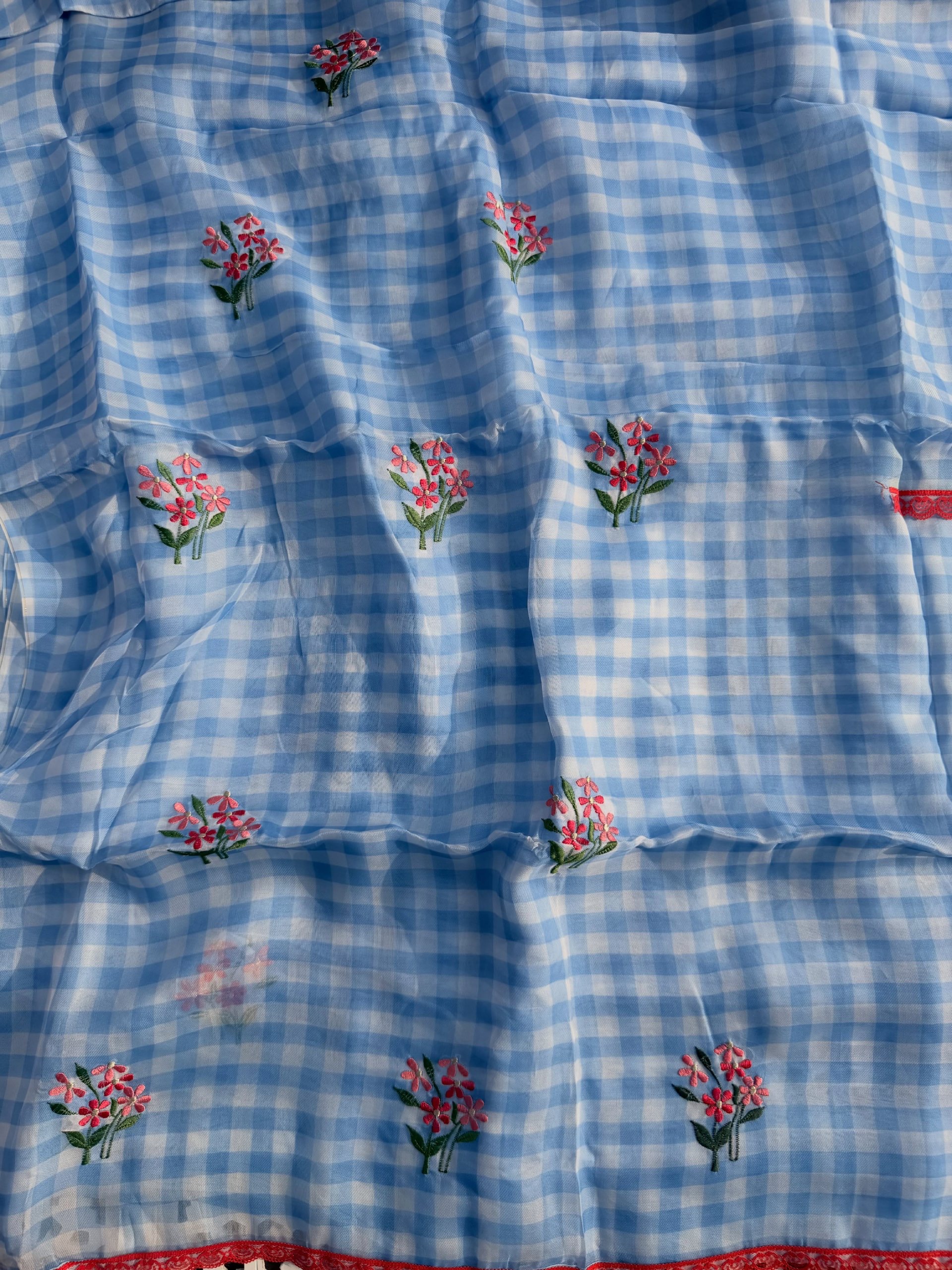 Gingham checks