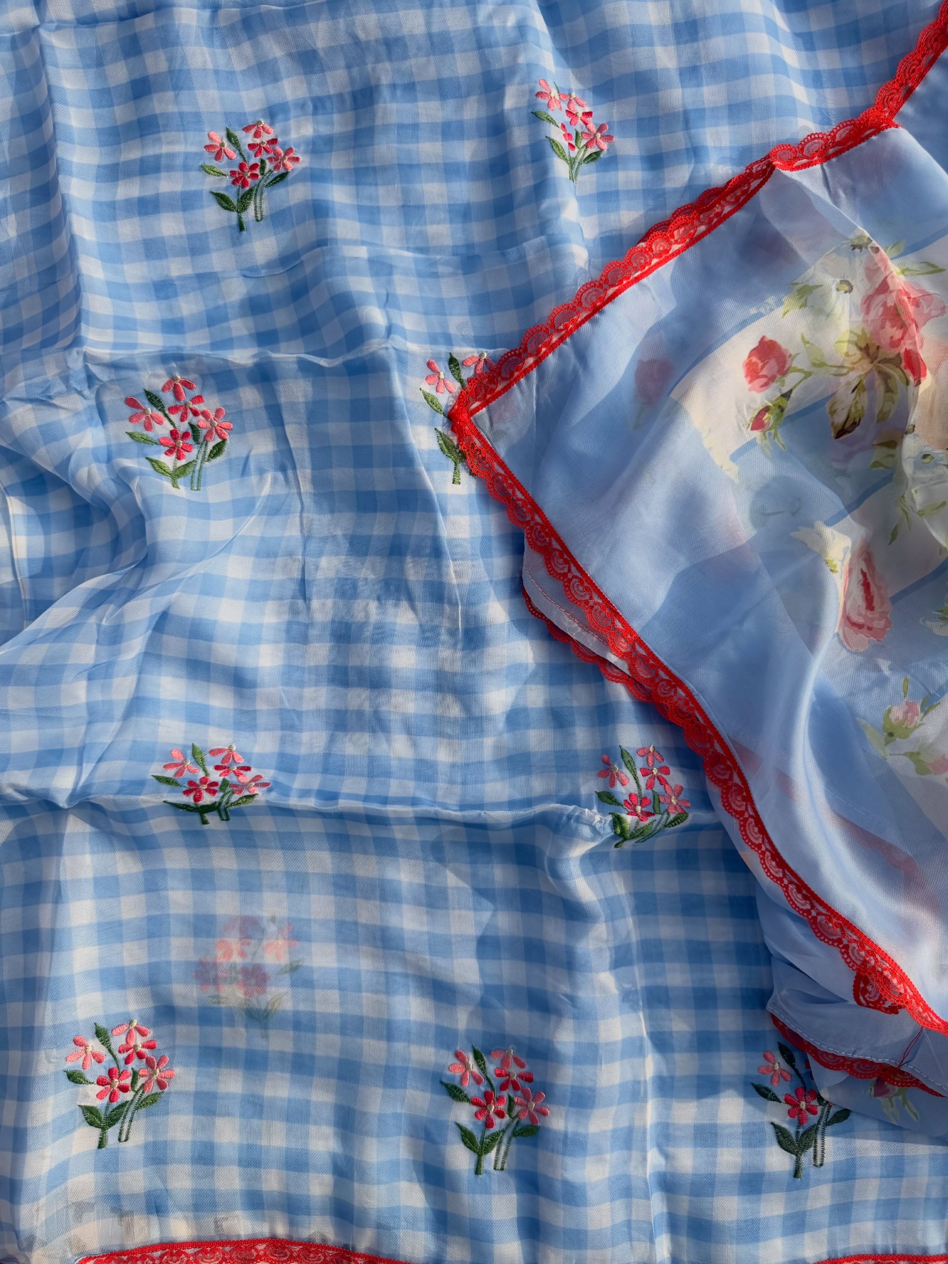 Gingham checks