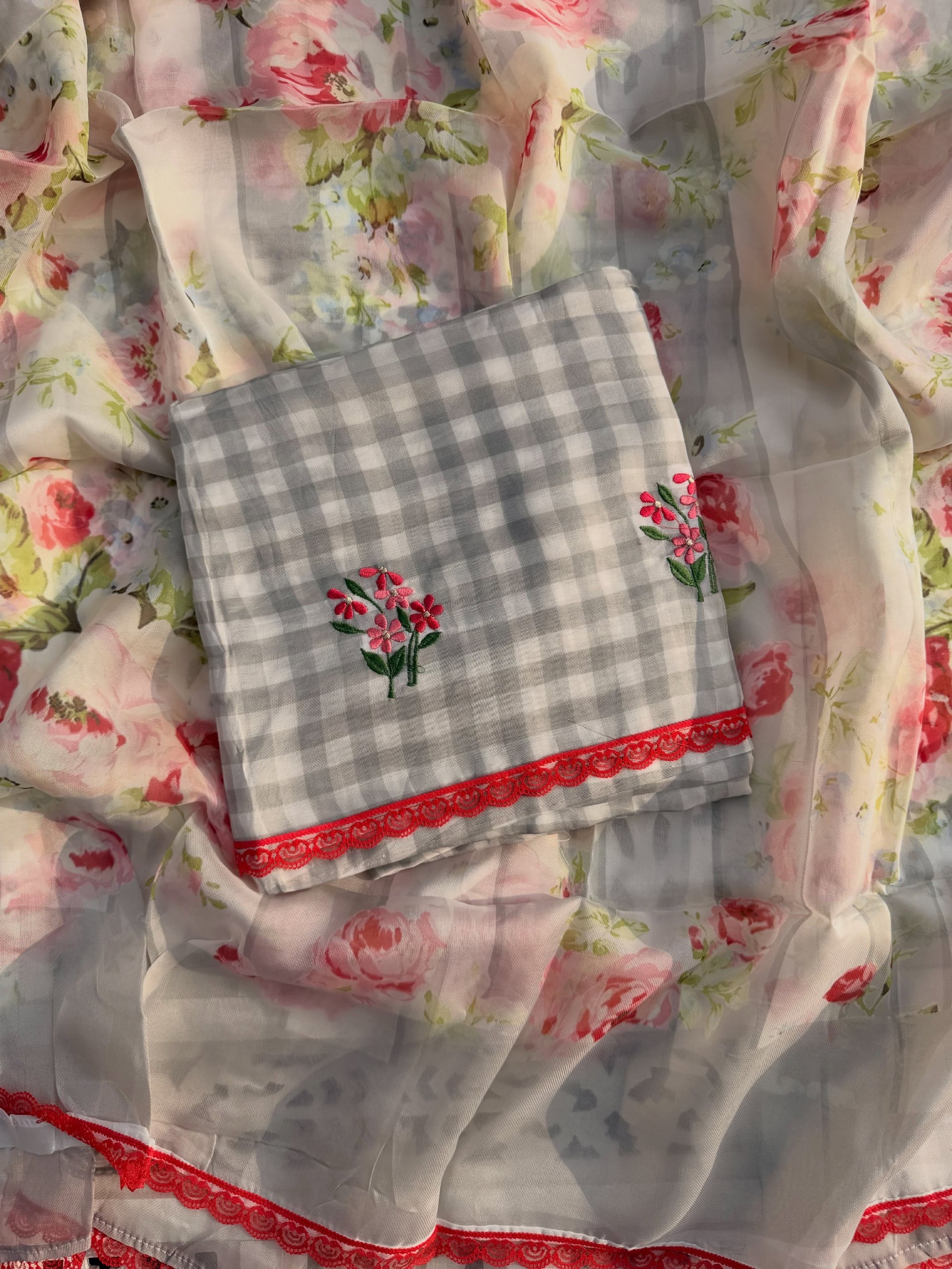 Gingham checks