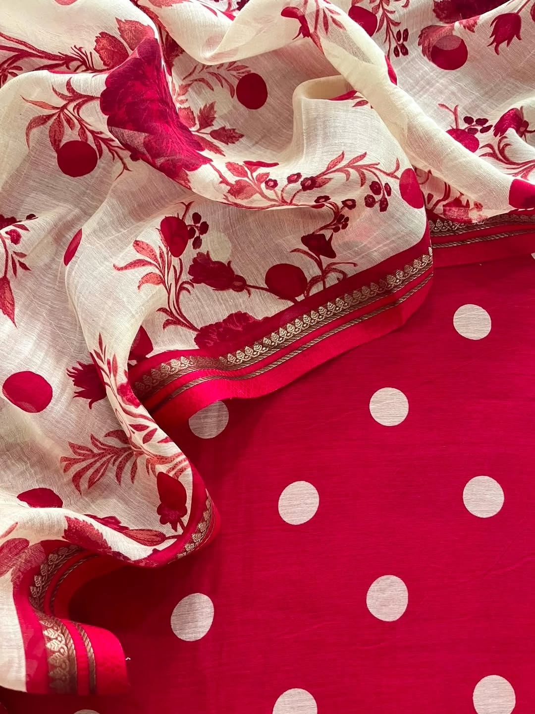 Polka Dots Mulmul Suit Set