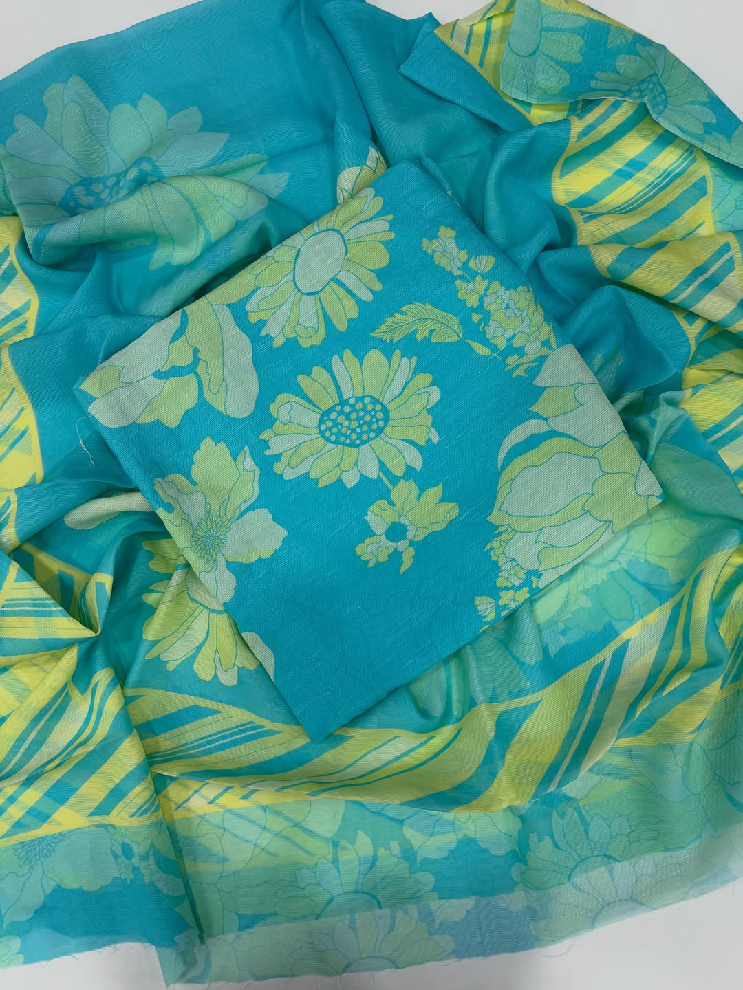 Mul lining printed suit set