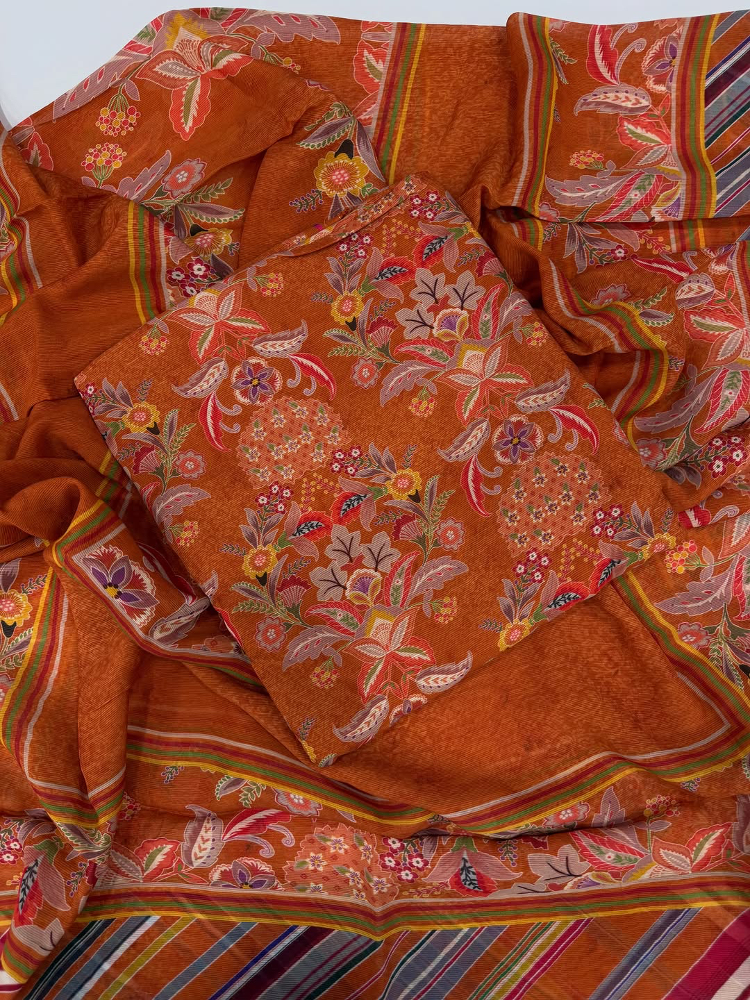 Mul lining printed suit set