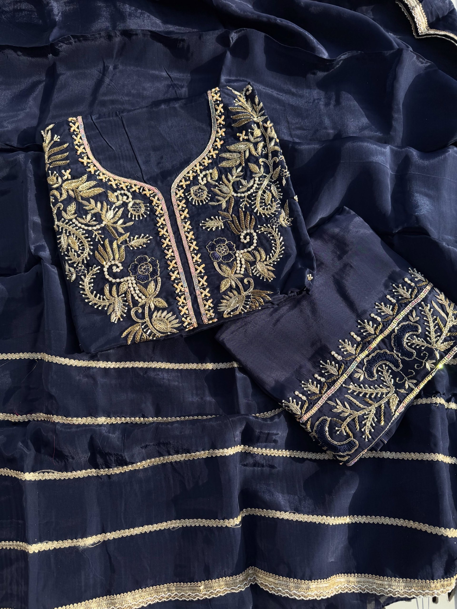 Elegant Navy blue suit