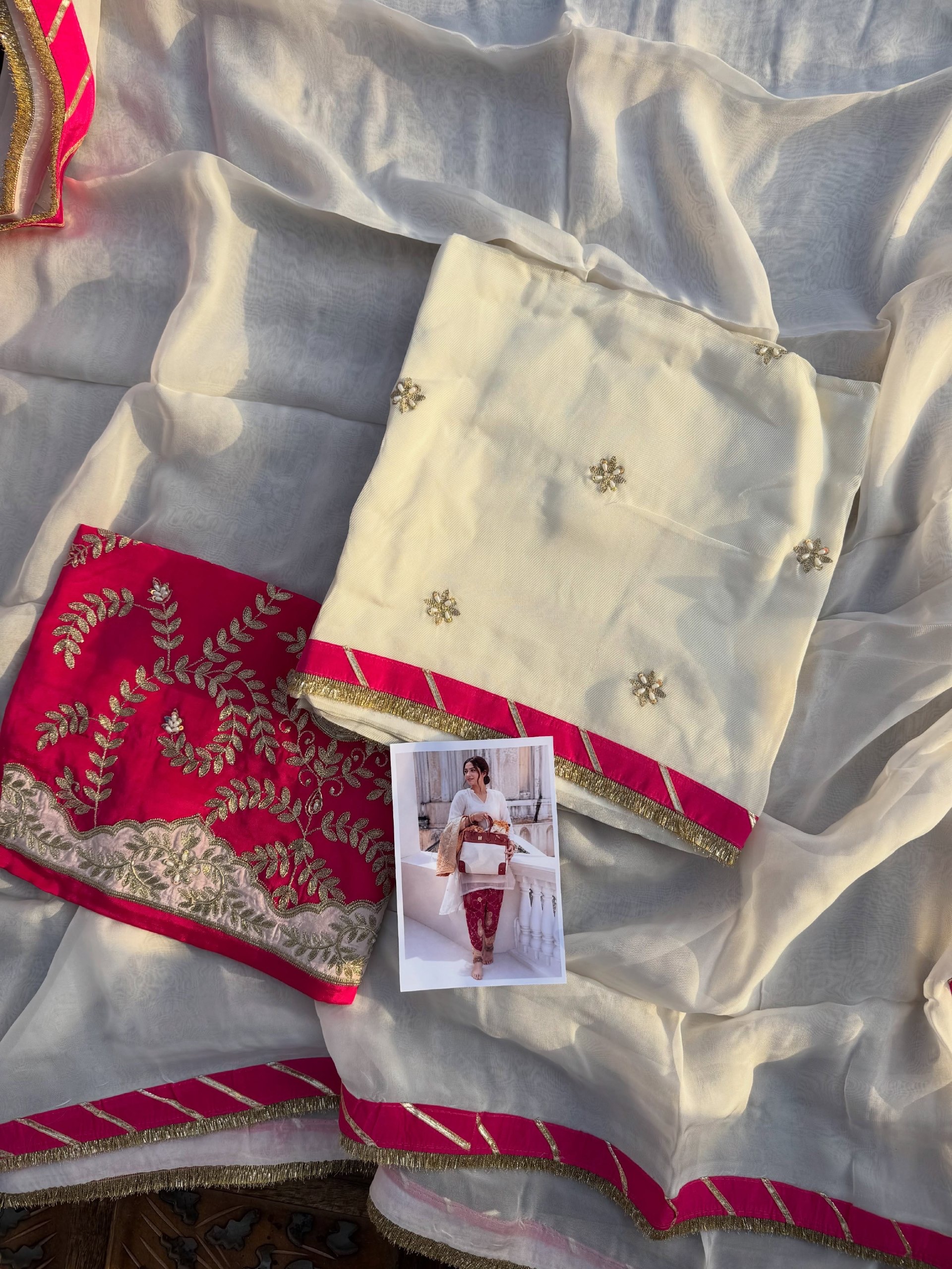 White -Rani contrast