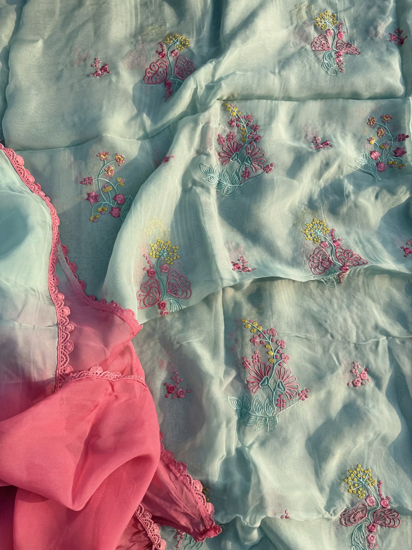Front-back Sky embroidery suit