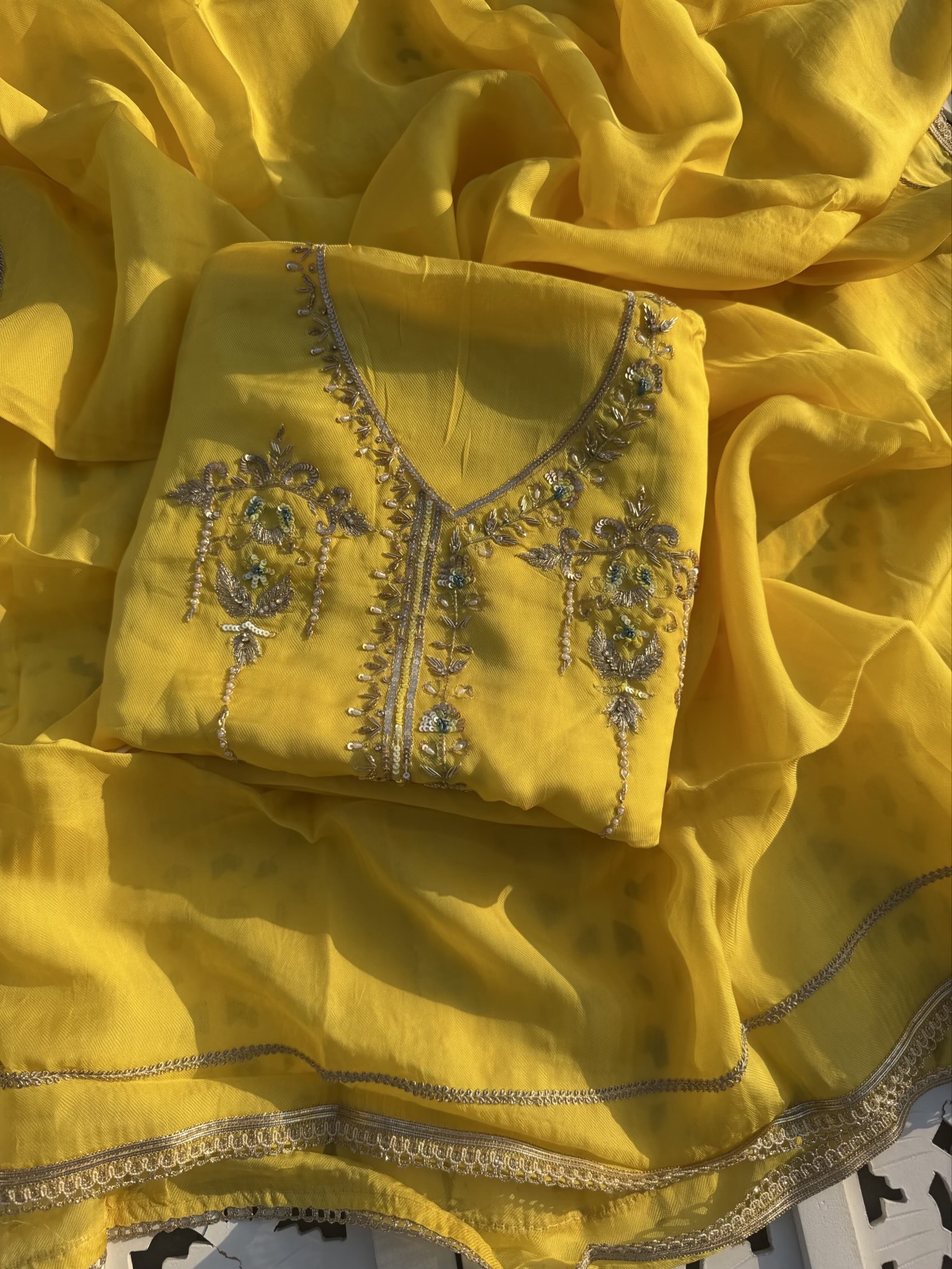 Yellow Contrast