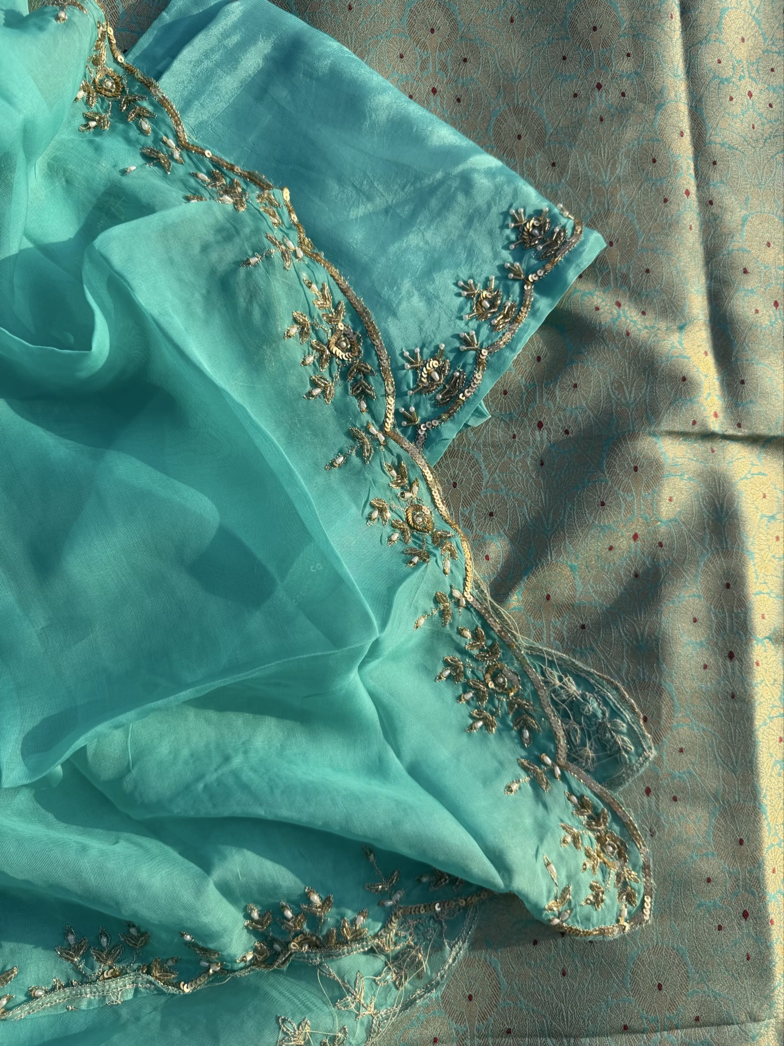 Sky - brocade 
