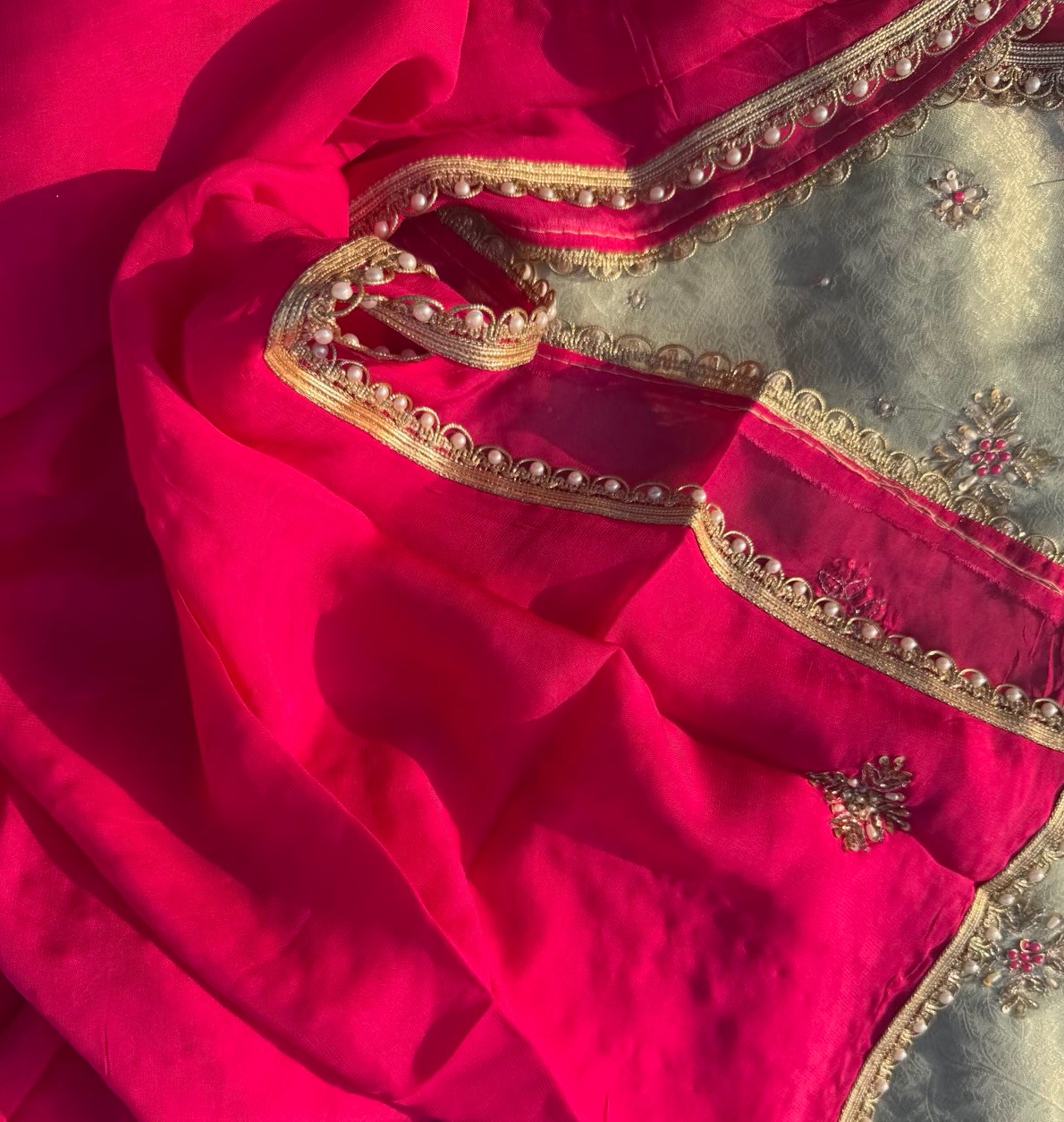 3D -Brocade