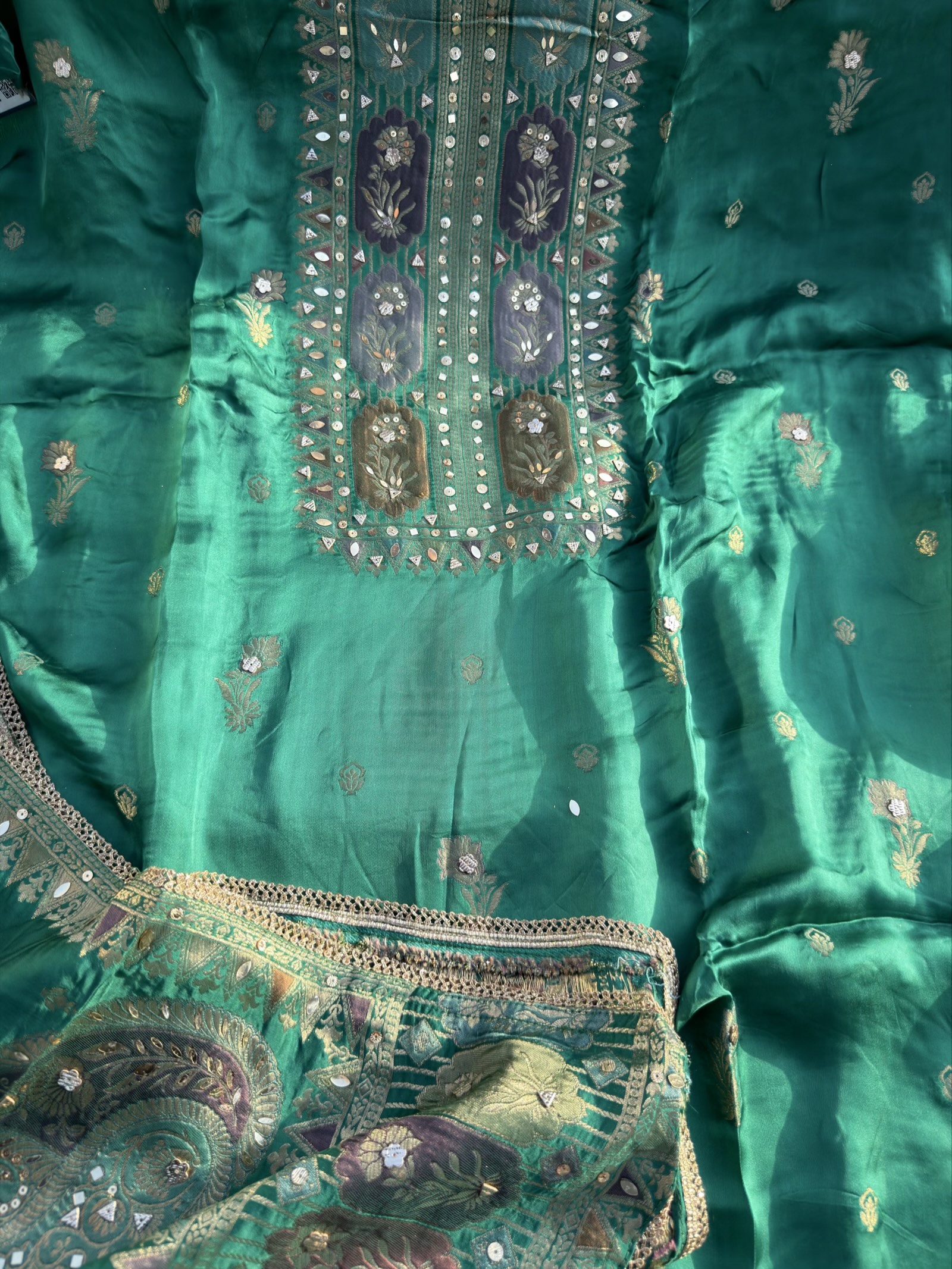 Silk Weaving (SH)