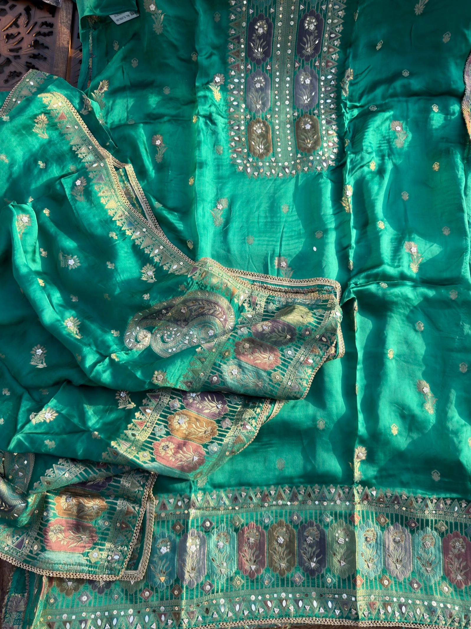 Silk Weaving (SH)