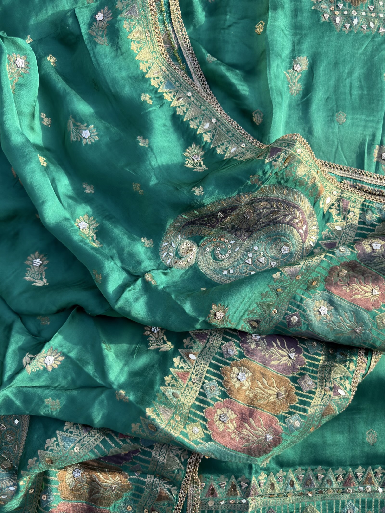 Silk Weaving (SH)