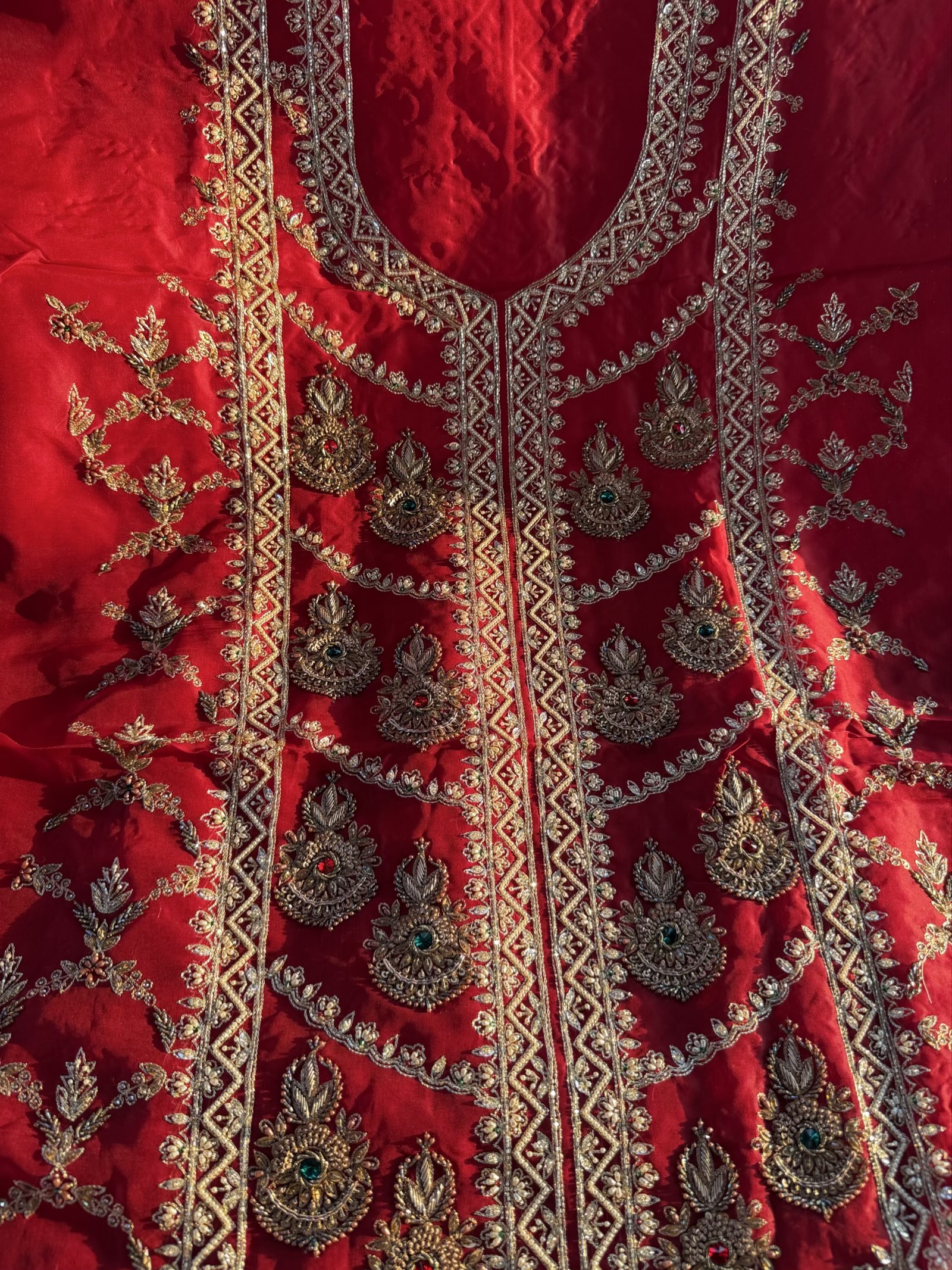 Red-Rani Stones Premium