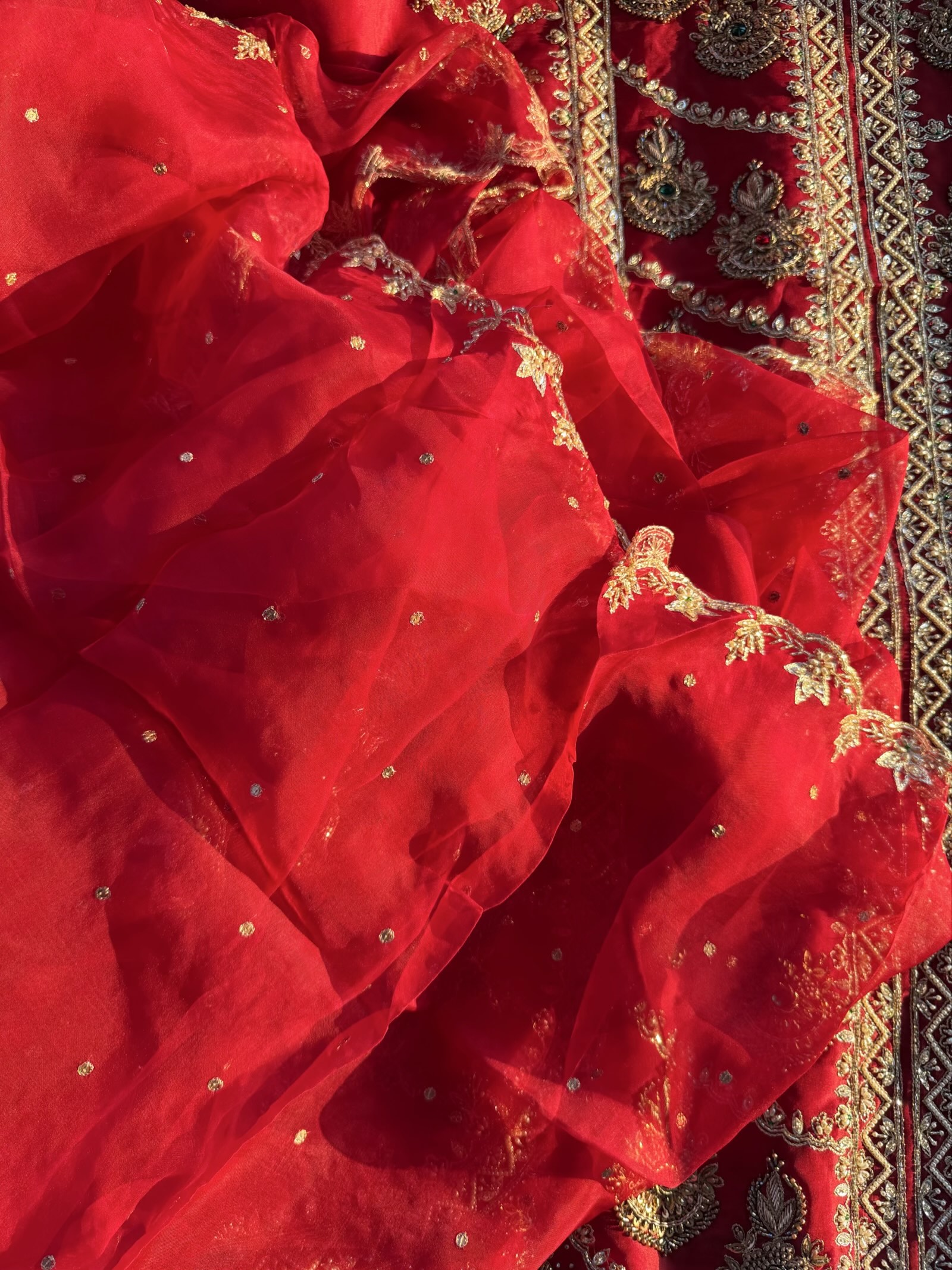 Red-Rani Stones Premium